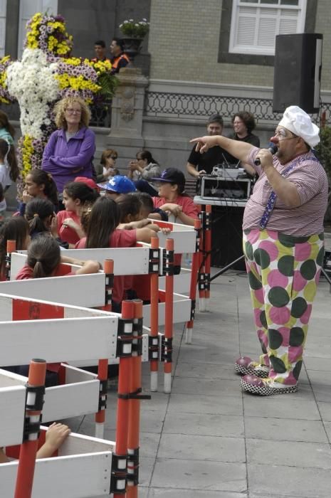 CONCURSO DE CRUCES DE MAYO