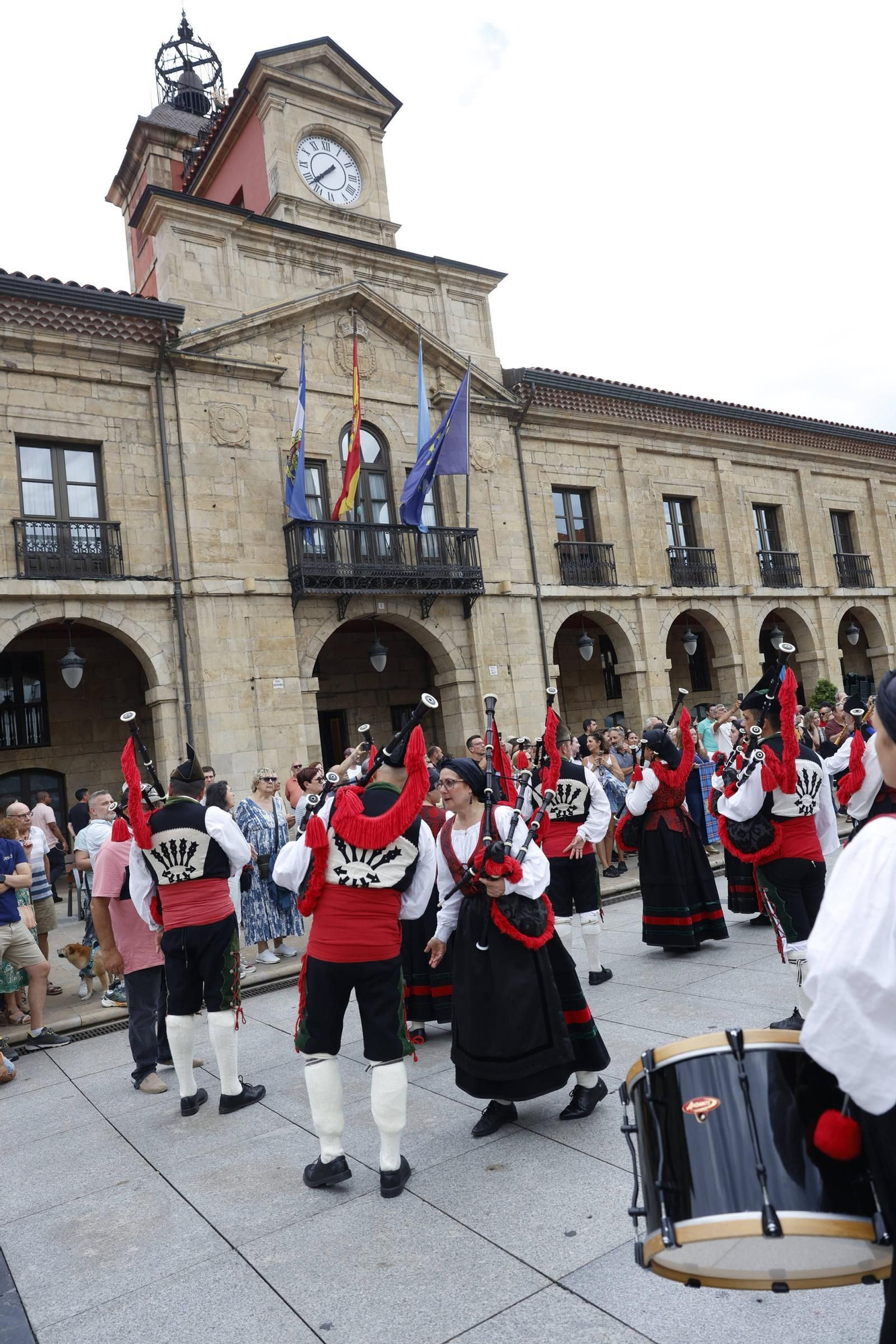 EN IMÁGENES: Así ha sido el primer día del Intercéltico en Avilés
