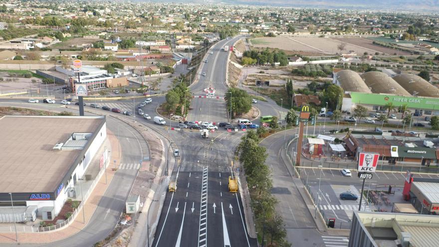 Las obras en San Antonio de Lorca chocan con  la rotonda del Camino Viejo del Puerto