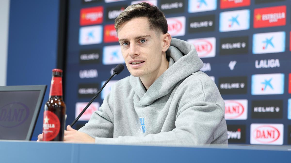 Pol Lozano, en rueda de prensa