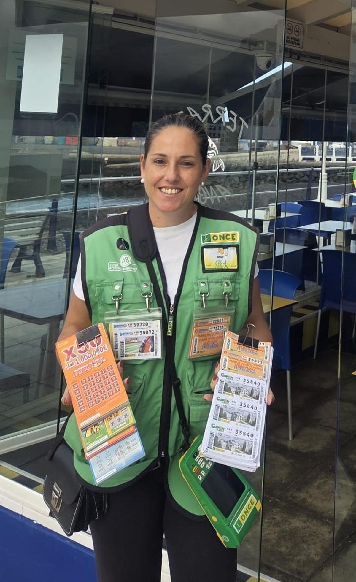 María del Pino Rivero, vendedora de la ONCE en Gran Canaria