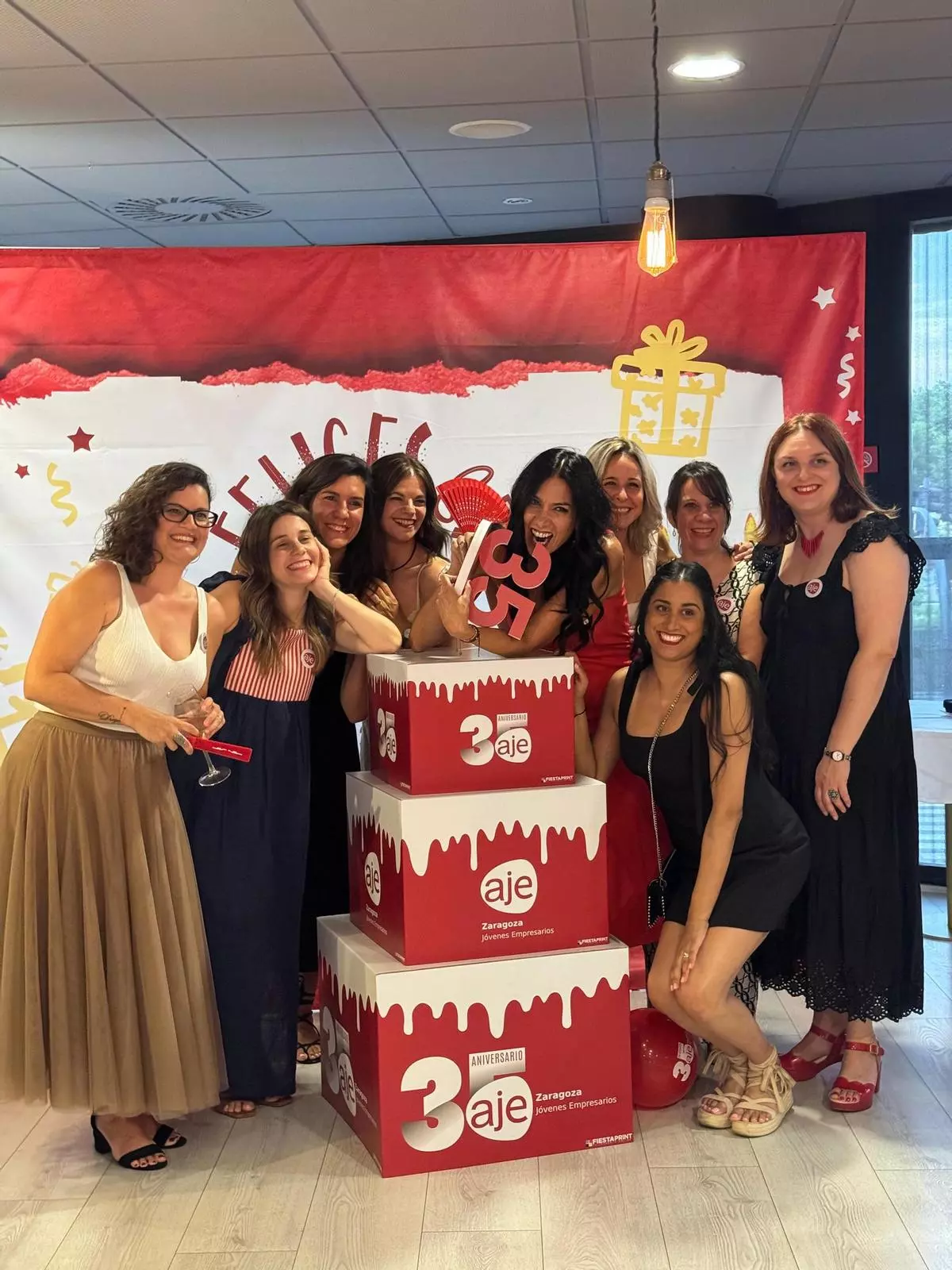 AJE Zaragoza celebra 35 años de emprendimiento con una vibrante Fiesta de Verano