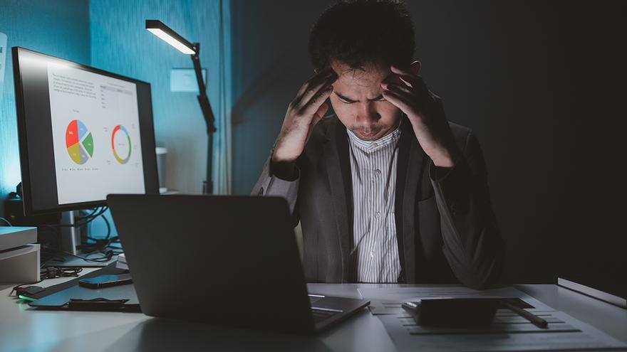 Las 6 señales de alarma para saber si tu jefe te hace daño: &quot;No podía ni oír su voz&quot;