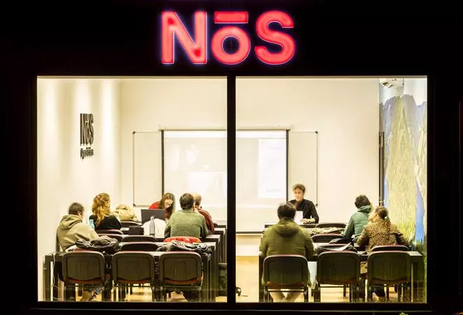 Nós Oposicións: Prepararte para aprobar. Acompañarte para conseguirlo