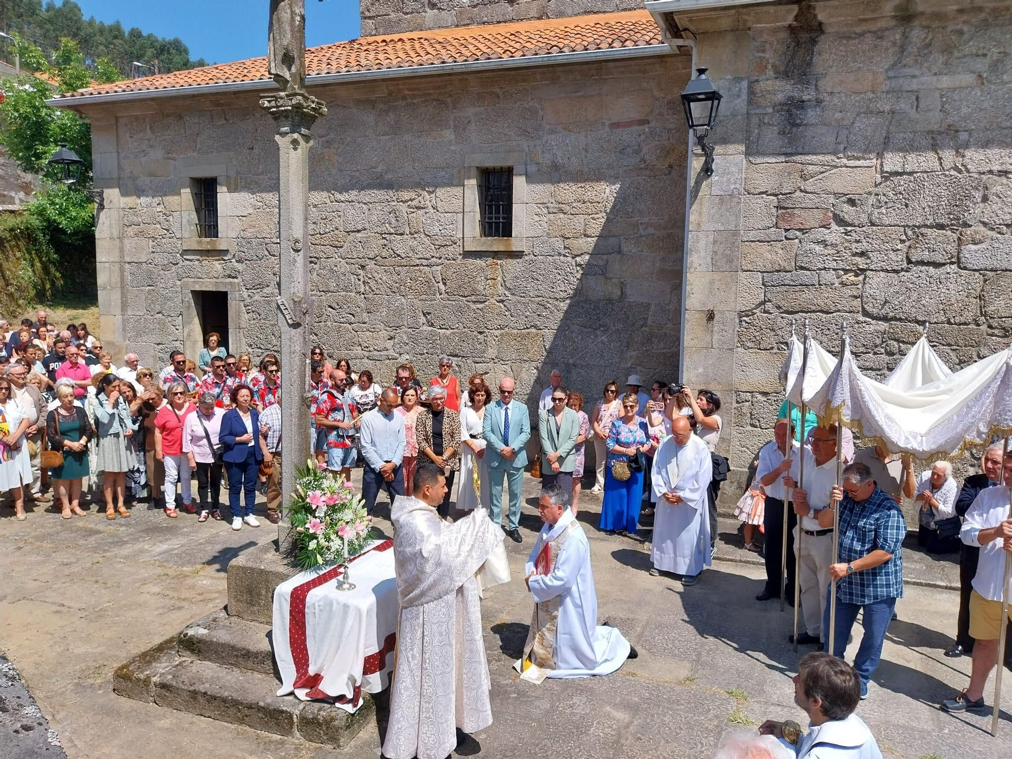La fiesta de las alfombras florales del Corpus en Bueu (III)