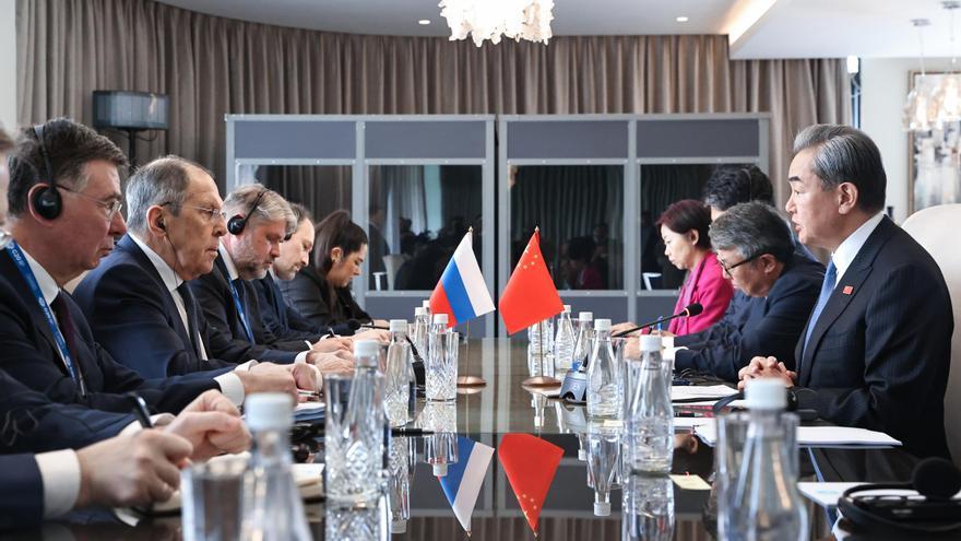 China apoya el plan de paz de Trump