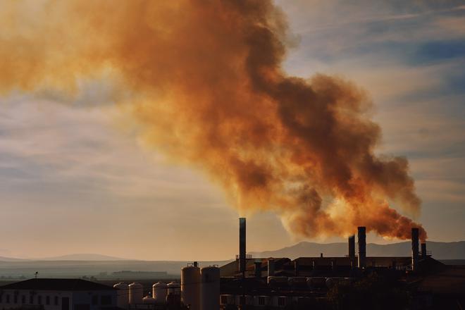 Tragedia climática - Fábricas con humos