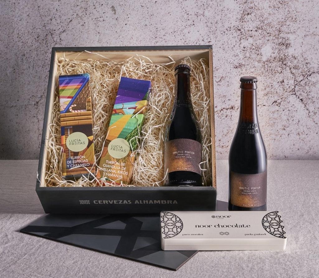 El pack está disponible en la Tienda Mahou San Miguel con unidades limitadas hasta fin de existencias y su precio es de 34,50 euros. 