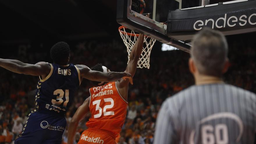 El Valencia Basket tira la temporada en un último cuarto para olvidar