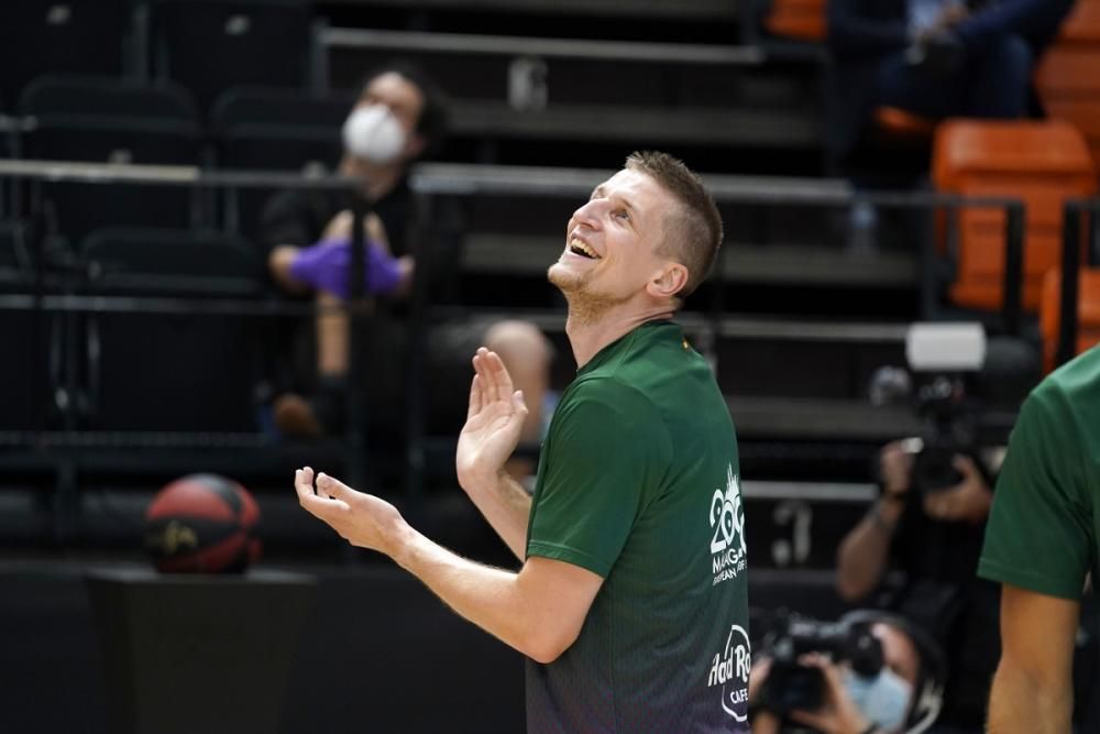 Partido entre el Iberostar y el Unicaja en la fase final de la Liga ACB.