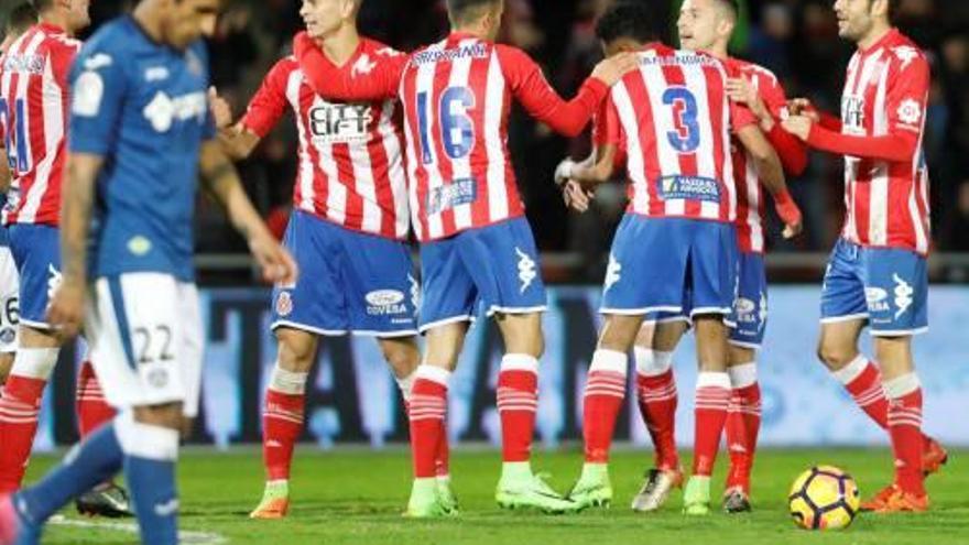 Els gironins celebren dels 5 gols del curs passat al Getafe.