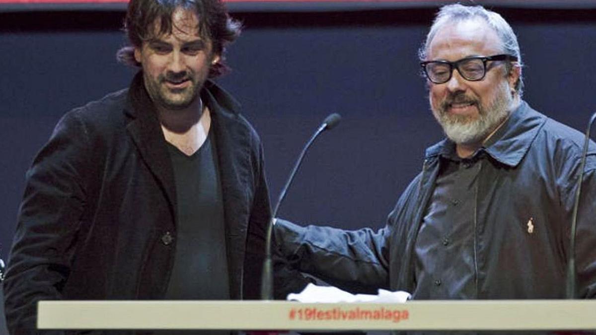 El gironí Isaki Lacuesta recollint el premi a Millor Direcció al Festival de Màlaga el 2016. | EFE