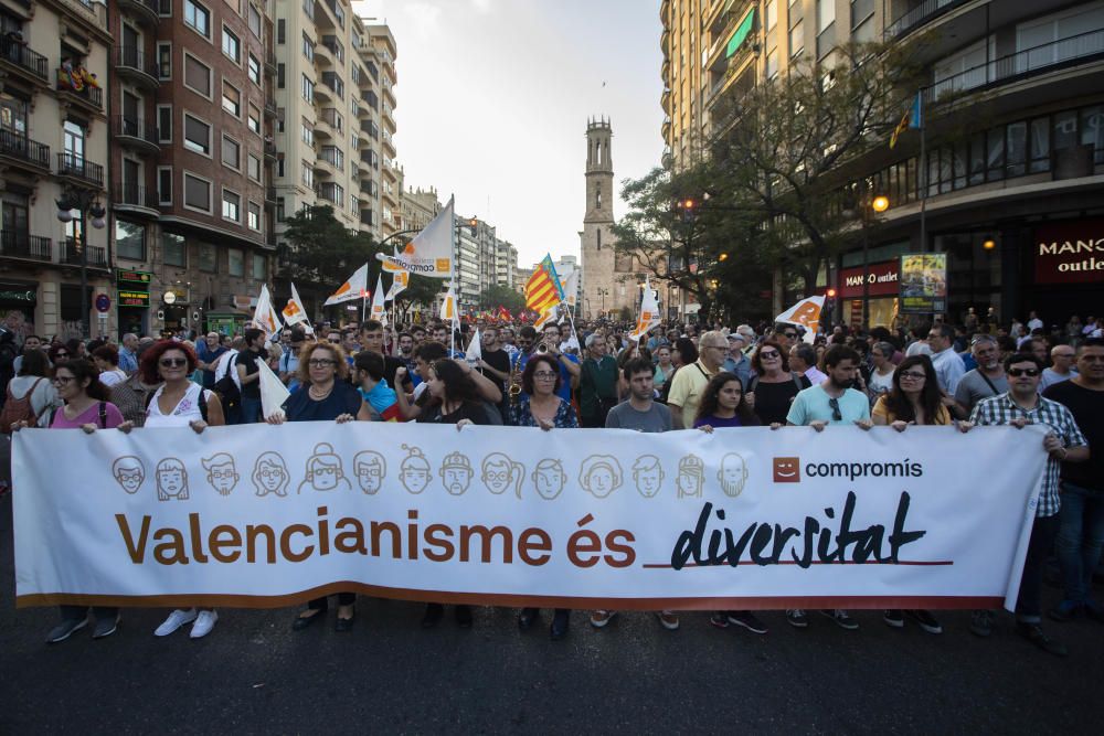 Manifestación 9 d'Octubre Valencia: tensión y altercados