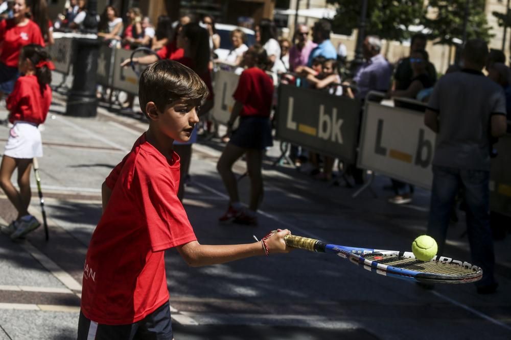 Partido de exhibición del Torneo Dionisio Nespral entre Pablo Carreño y Albert Montañés en el Paseo de Begoña