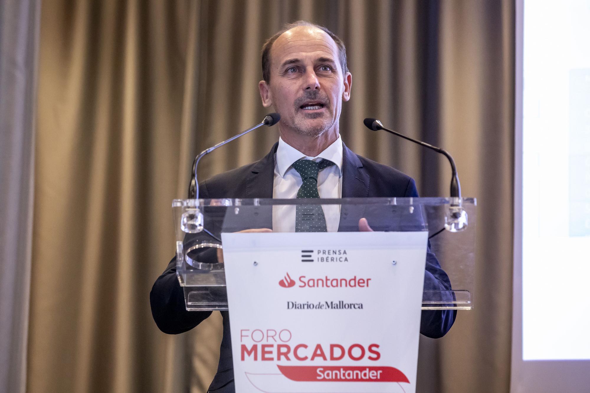 El Foro de Mercados Banco Santander organizado por Diario de Mallorca reunió a numeroso público