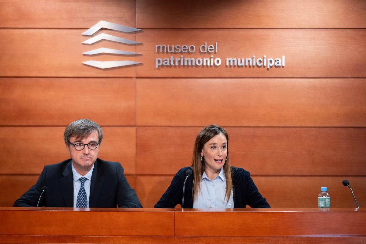 Avelino Barrionuevo y Elisa Pérez de Siles, en rueda de prensa.