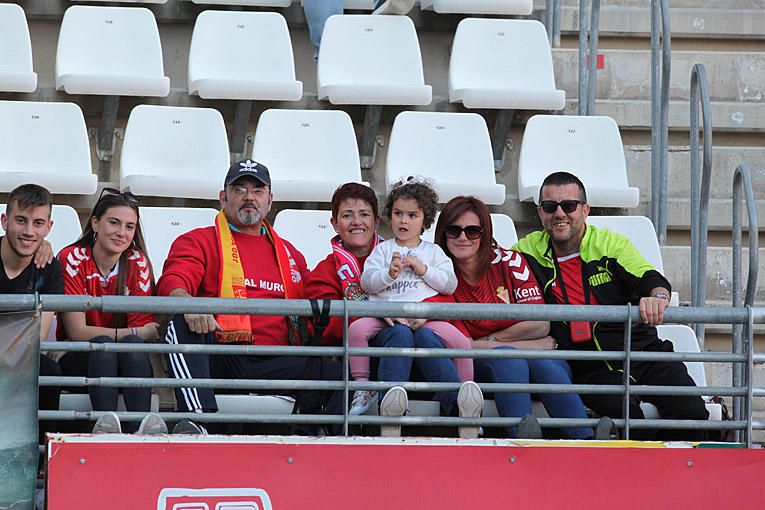 El Real Murcia cae ante el UCAM Murcia en casa