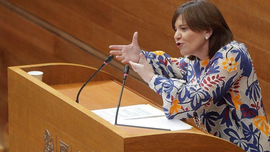 La oposición endurece su discurso en Les Corts