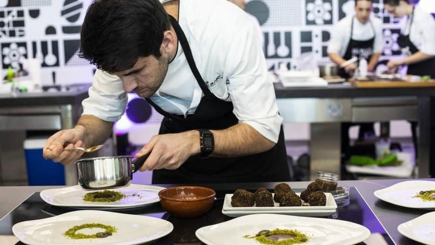 Un chef de Burriana queda segundo en un concurso internacional de Elche