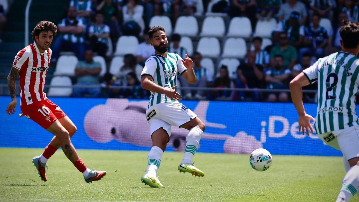 El objetivo de blindar El Arcángel: el Córdoba CF reencuentra el equilibrio en la recta final