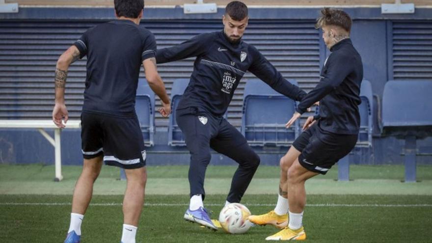 Los blanquiazules 
viajaron ayer tras el
entrenamiento. málaga cf