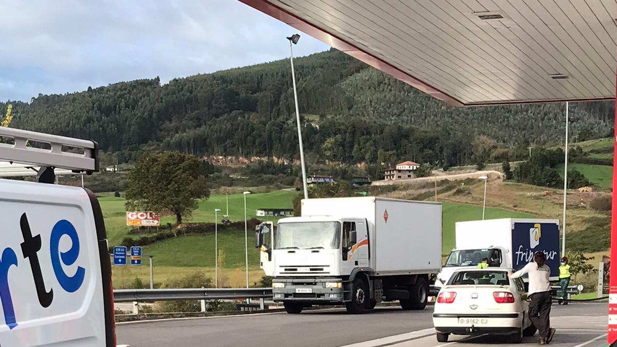 VÍDEO: Así es el camión de las multas que usa la Guardia Civil