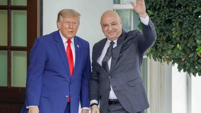 Donald Trump i Joseph Aoun, ahir a la Casa Blanca. | SHAWN THEW / EFE