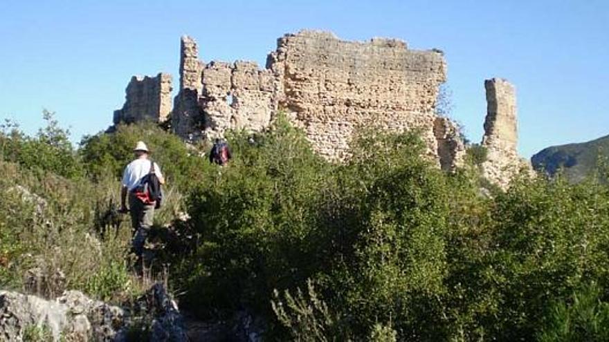 Restos del castillo de Vallada.