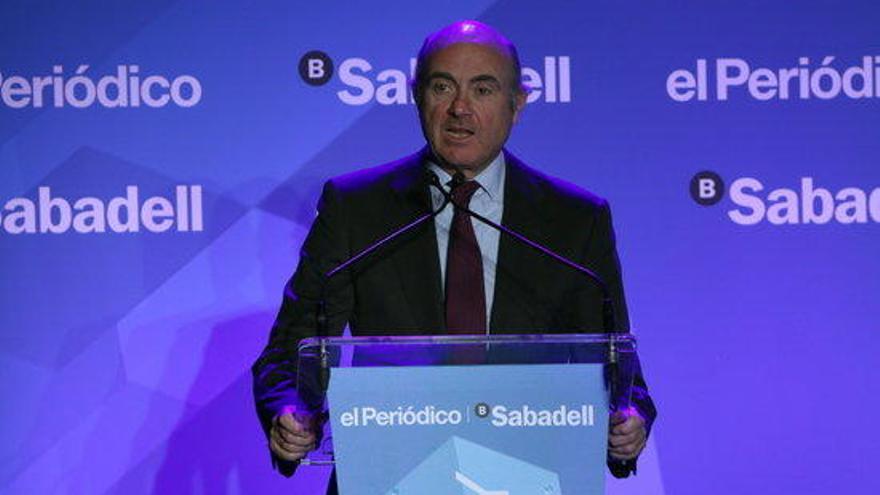 De Guindos avisa que Espanya viu «la situació econòmica més greu des de la Guerra Civil»