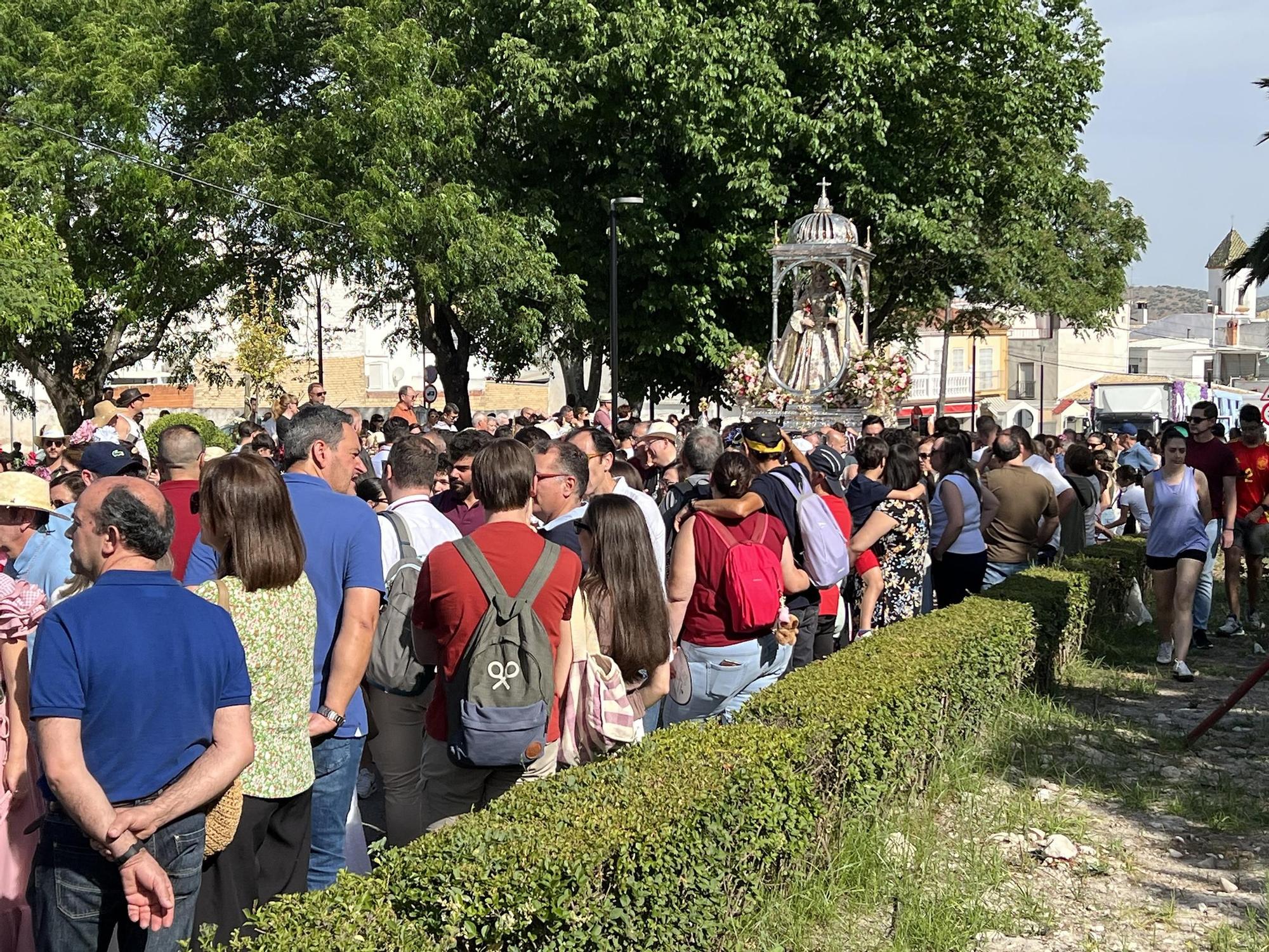 La Virgen de Araceli de Lucena regresa a su Santuario en la Romería de Subida