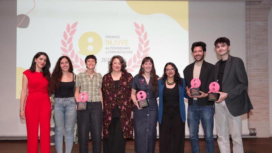 Pablo Tello y Pedro del Corral, de El Periódico de España, reciben el premio INJUVE que otorga el Ministerio de Juventud e Infancia