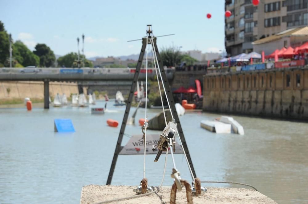 Exhibición de Wakeboard en el Río Segura