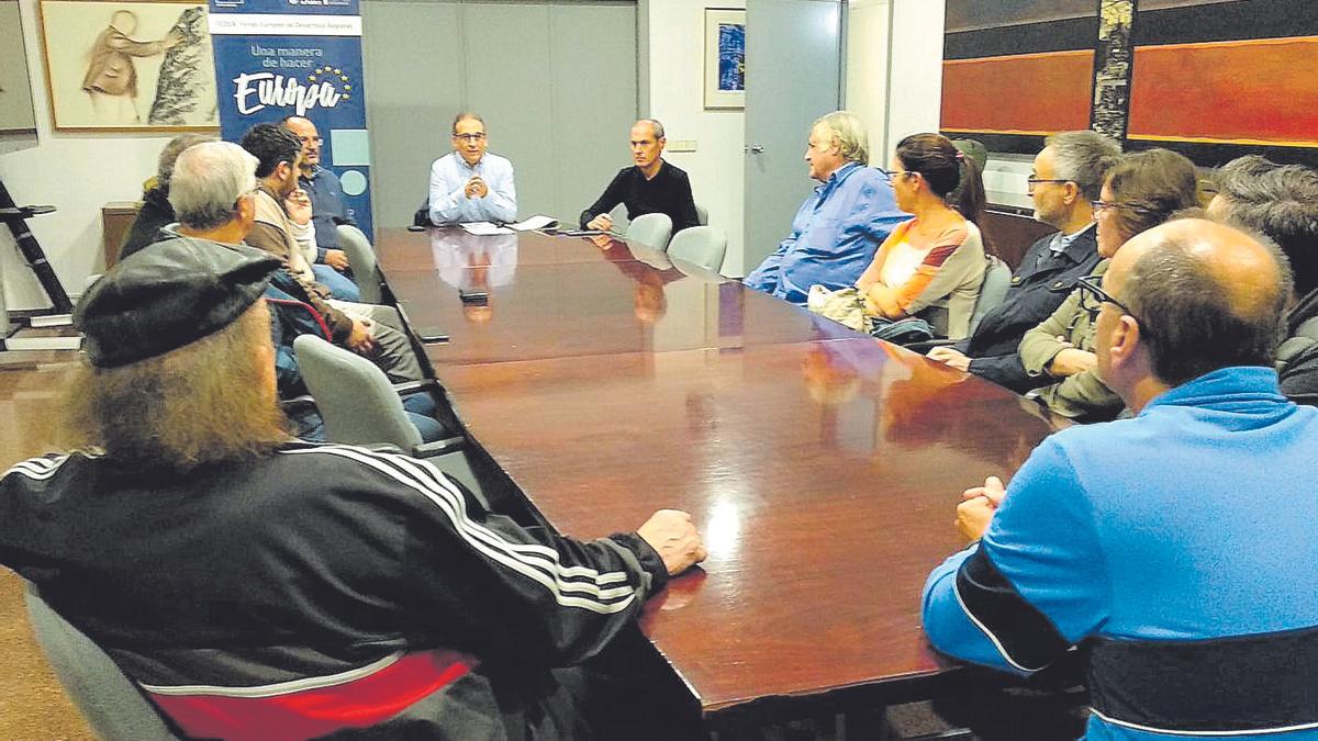 El Ayuntamiento de Quart de Poblet se reunió recientemente con el vecindario de la calle Castellón.