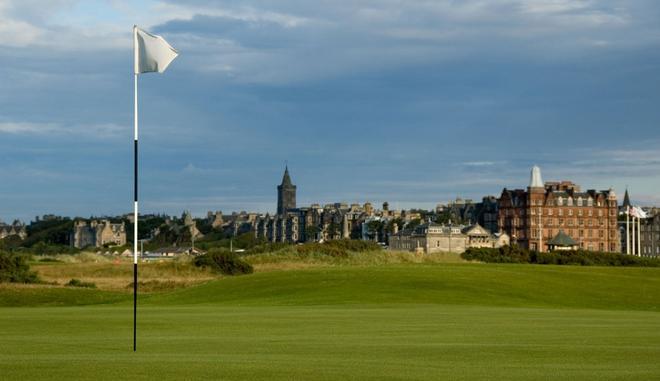 A beautiful view of the St Andrews Golf course