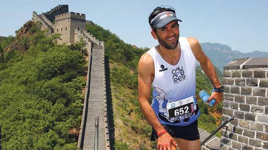 Joan Pere Carbonell: &quot;Nunca olvidaré la experiencia de correr en la Muralla China&quot;