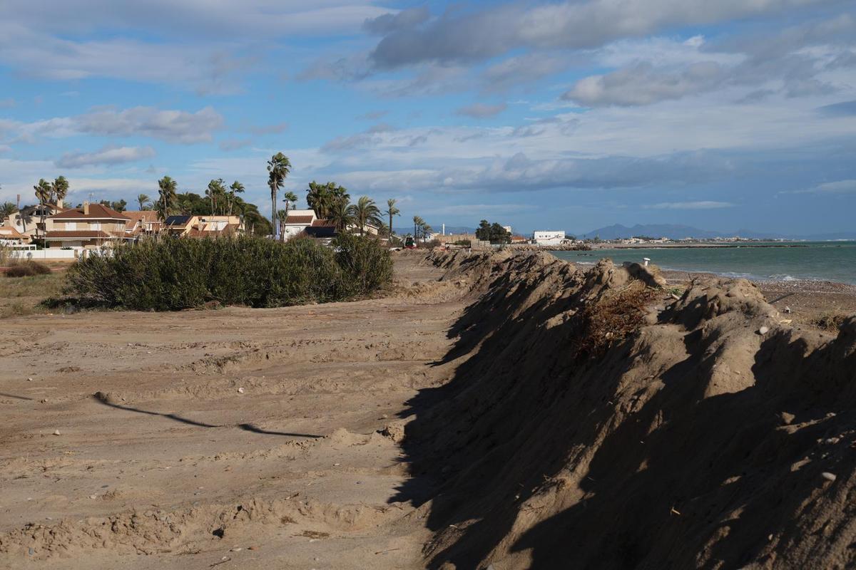 Otra vista de los montículos de arena.