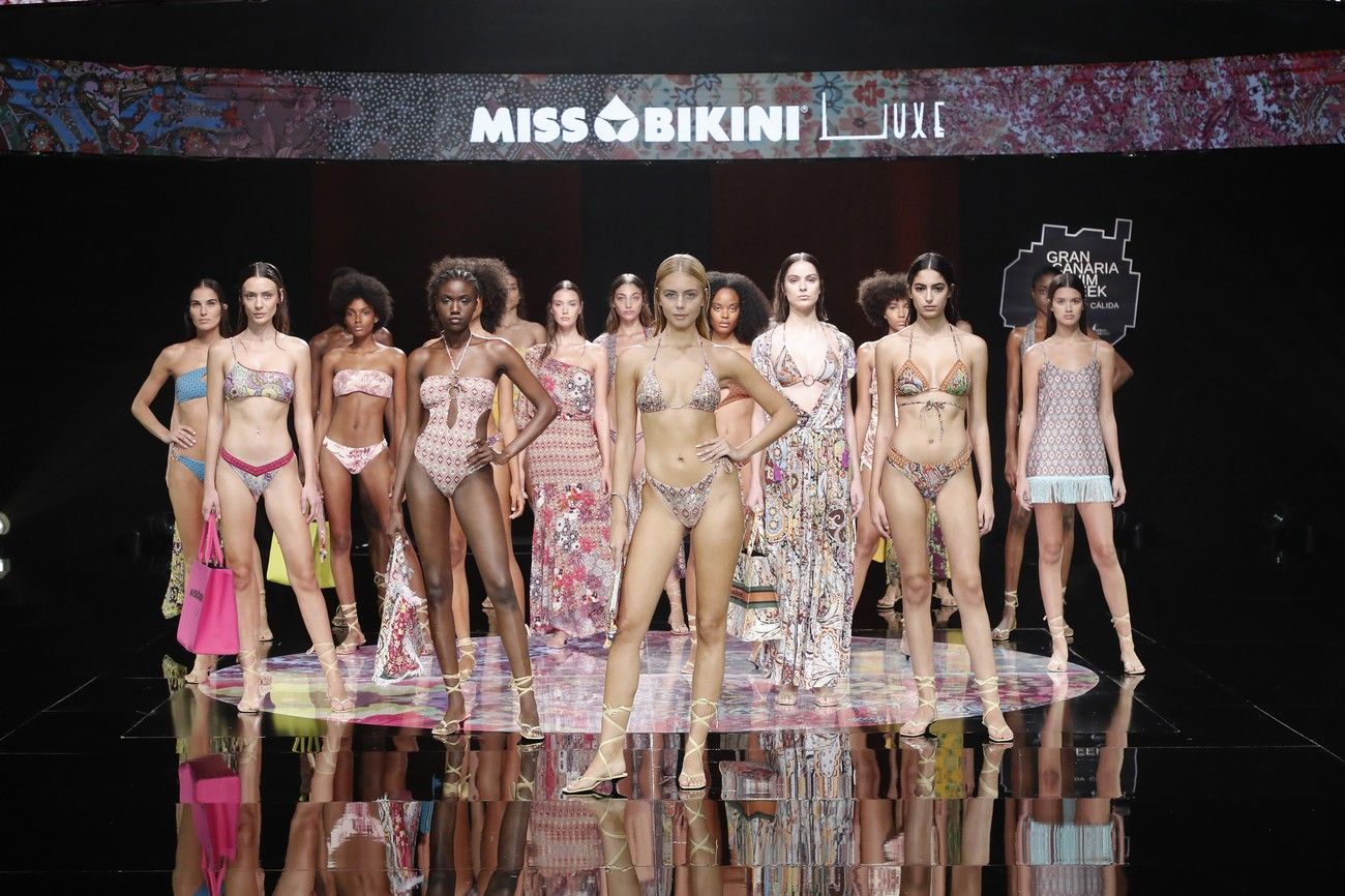 Desfile de Miss Bikini en la Gran Canaria Swim Week 2021 (2ª jornada)