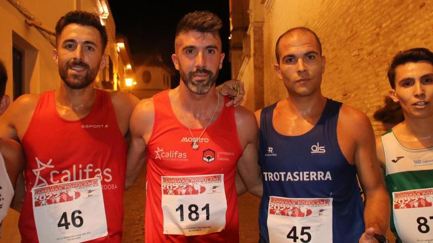 Francisco Vallejo, Juan Bautista Expósito, Jesús Alguacil y Carlos Barbero, tras acabar la carrera de Bujalance.