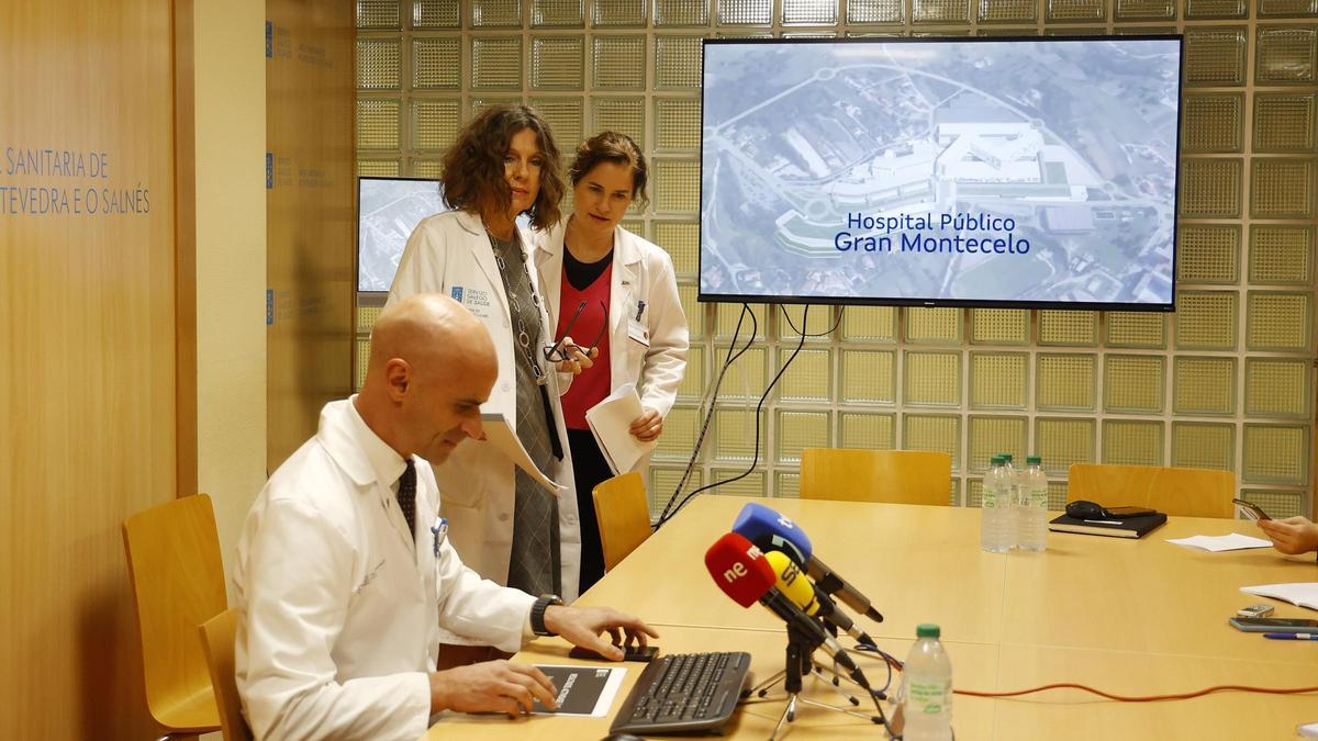 José Flores Arias, Susana Romero Yuste y Yolanda Sanduende Otero, este viernes en rueda de prensa.