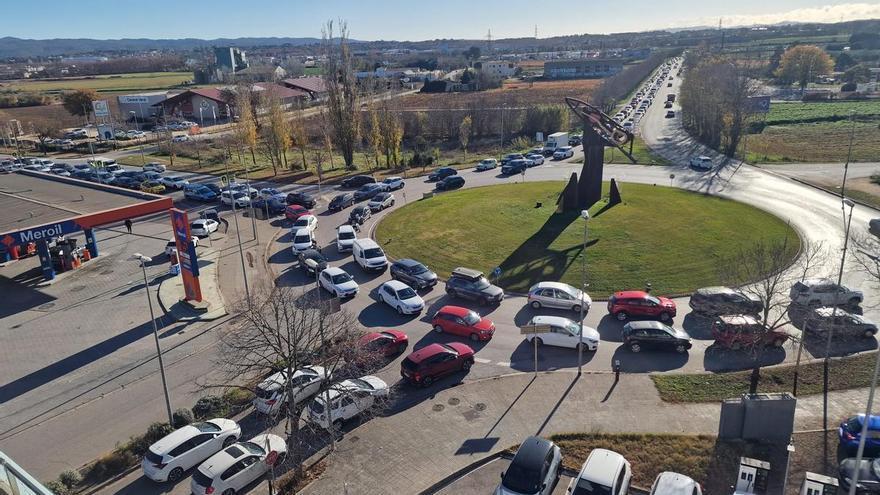 Així has de circular en una rotonda, segons la Policia