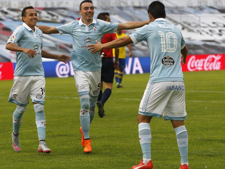 Orellana, Aspas y Nolito celebran un gol en Balaídos.