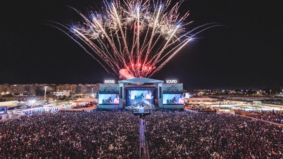 El Arenal Sound celebrado en Burriana congregó a 300.000 personas en seis jornadas.