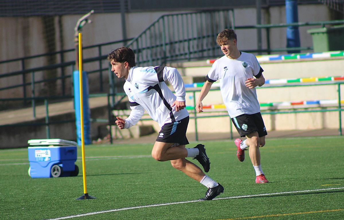 El Castellón confía en hacer un buen partido como local ante el Atlético Baleares.