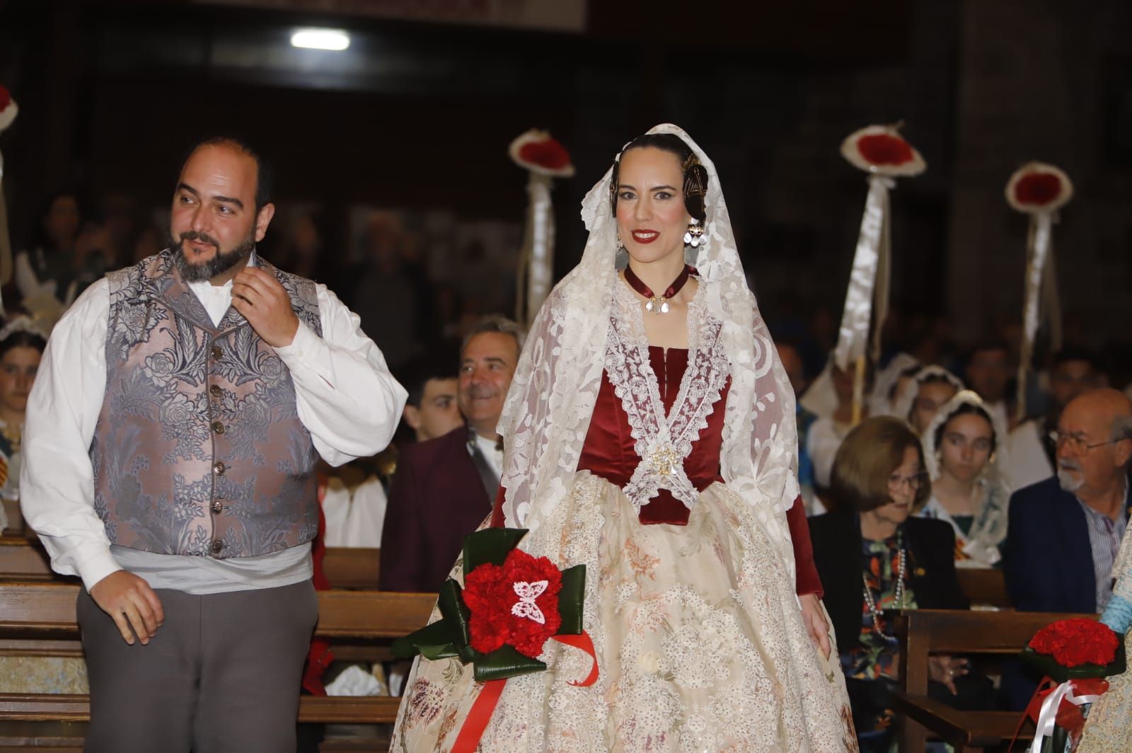 La ministra de Ciencia e Innovación, Diana Morant, participa en la Ofrenda de Gandia