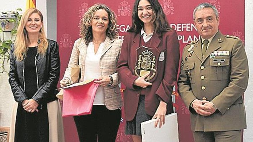 Un homenaje a la mujer en las Fuerzas Armadas