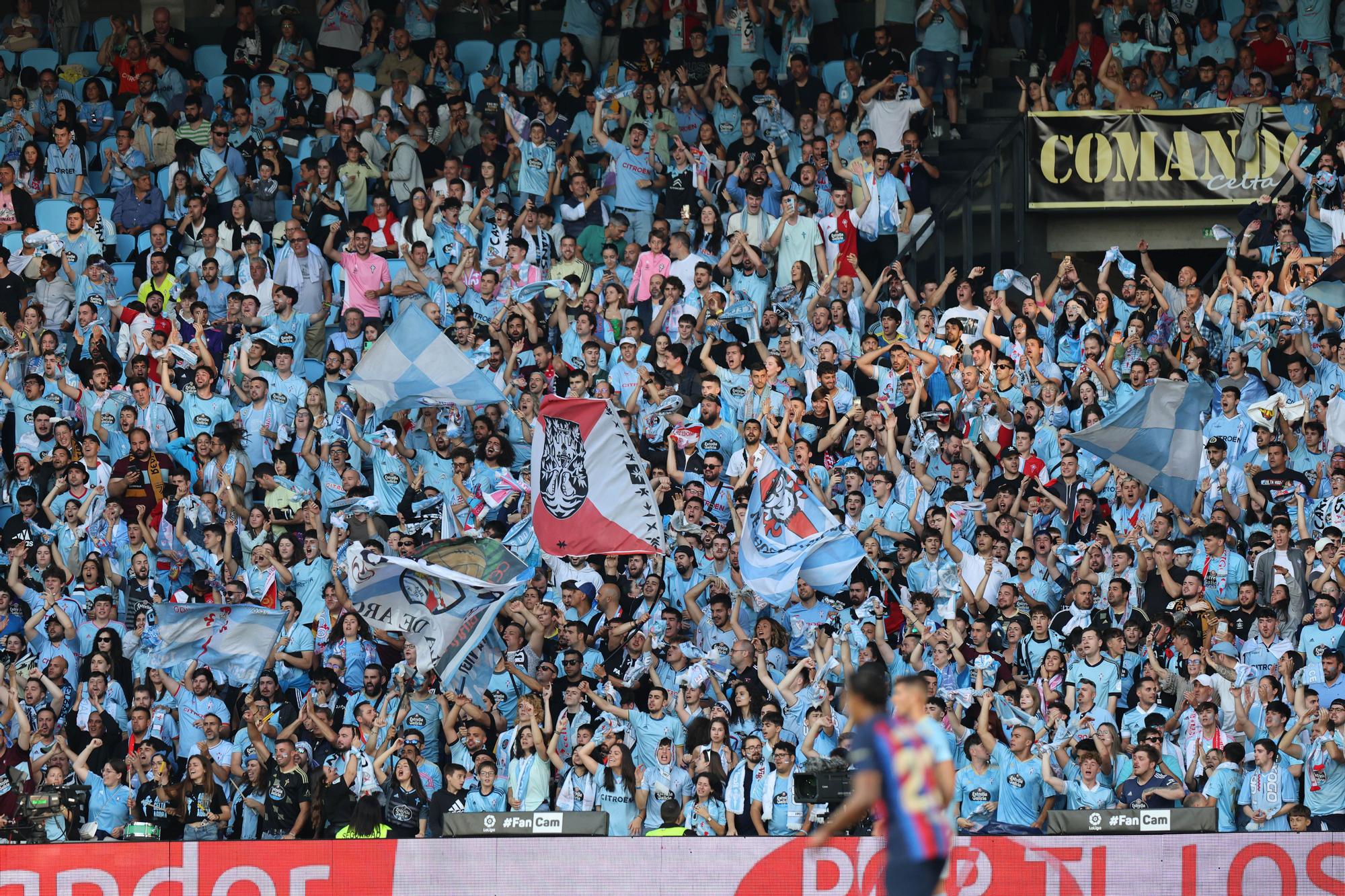 Lágrimas de felicidad en Balaídos: otro final de temporada agónico del Celta