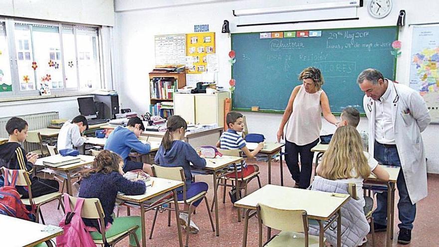 El gasto para cubrir las bajas de profesores en Galicia supera ya los 50 millones