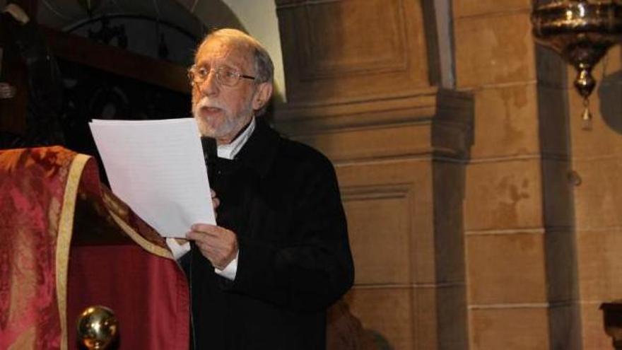 Alfredo Menéndez, en su lectura.