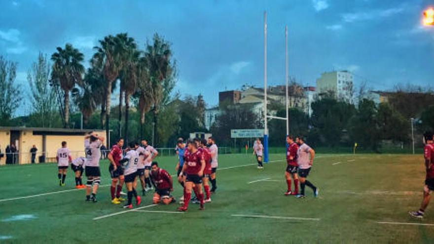 El temporal no puede con el CAU Valencia