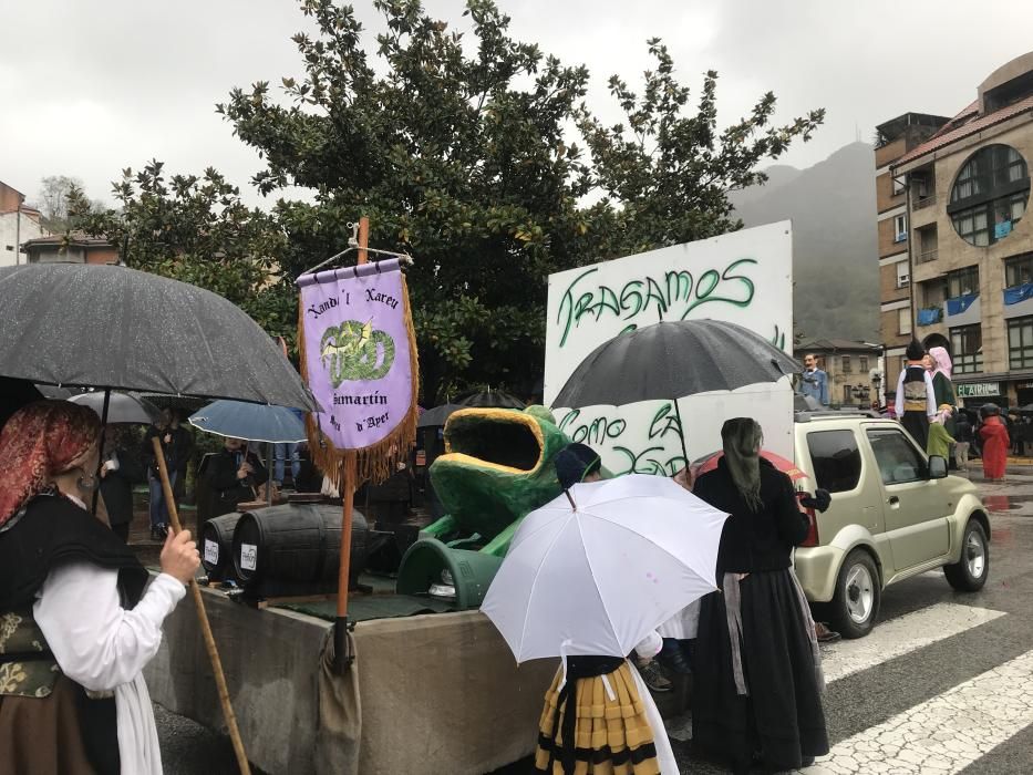 Desfile de San Martín en Moreda